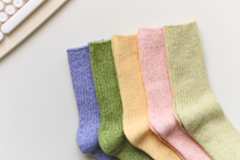 Load image into Gallery viewer, Warm Cashmere & Wool Blend Socks