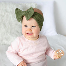 Load image into Gallery viewer, Cable Bow Headband